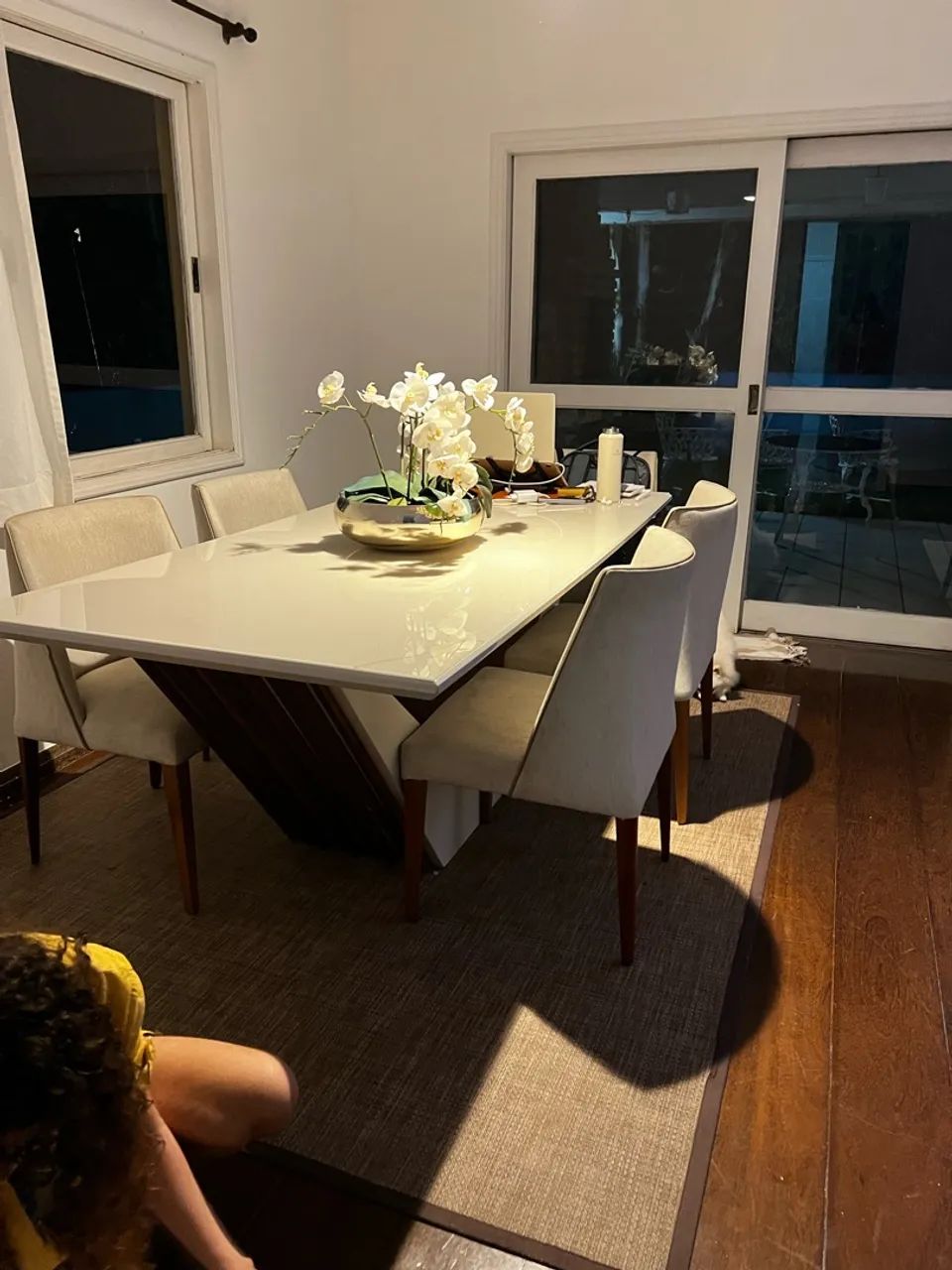 Mesa de jantar / 6 cadeiras / luxo, cadeiras com material de linho 