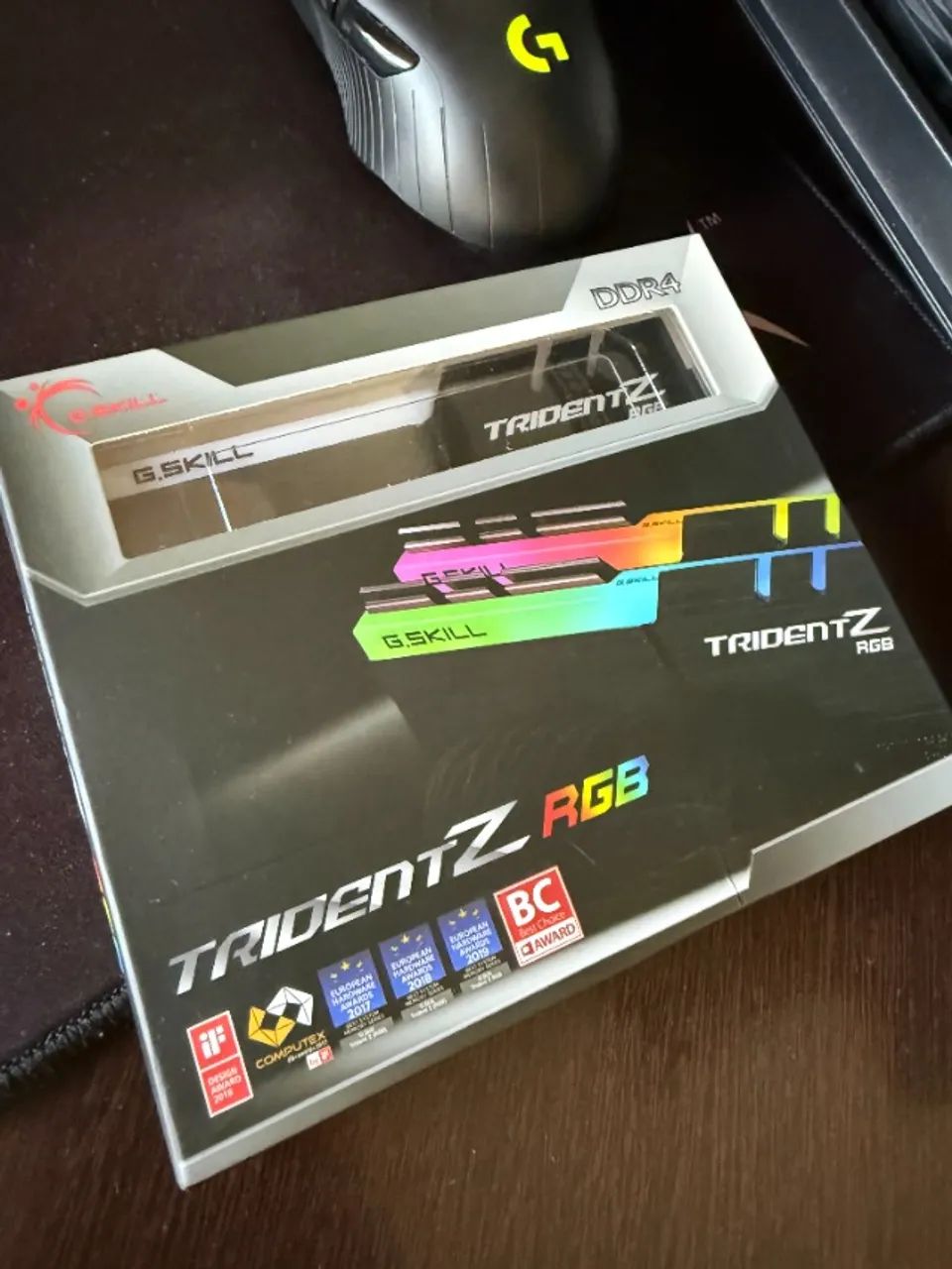 Memoria ram ddr4 gskill tridentz rgb 2x8gb 3200 - Foto 3