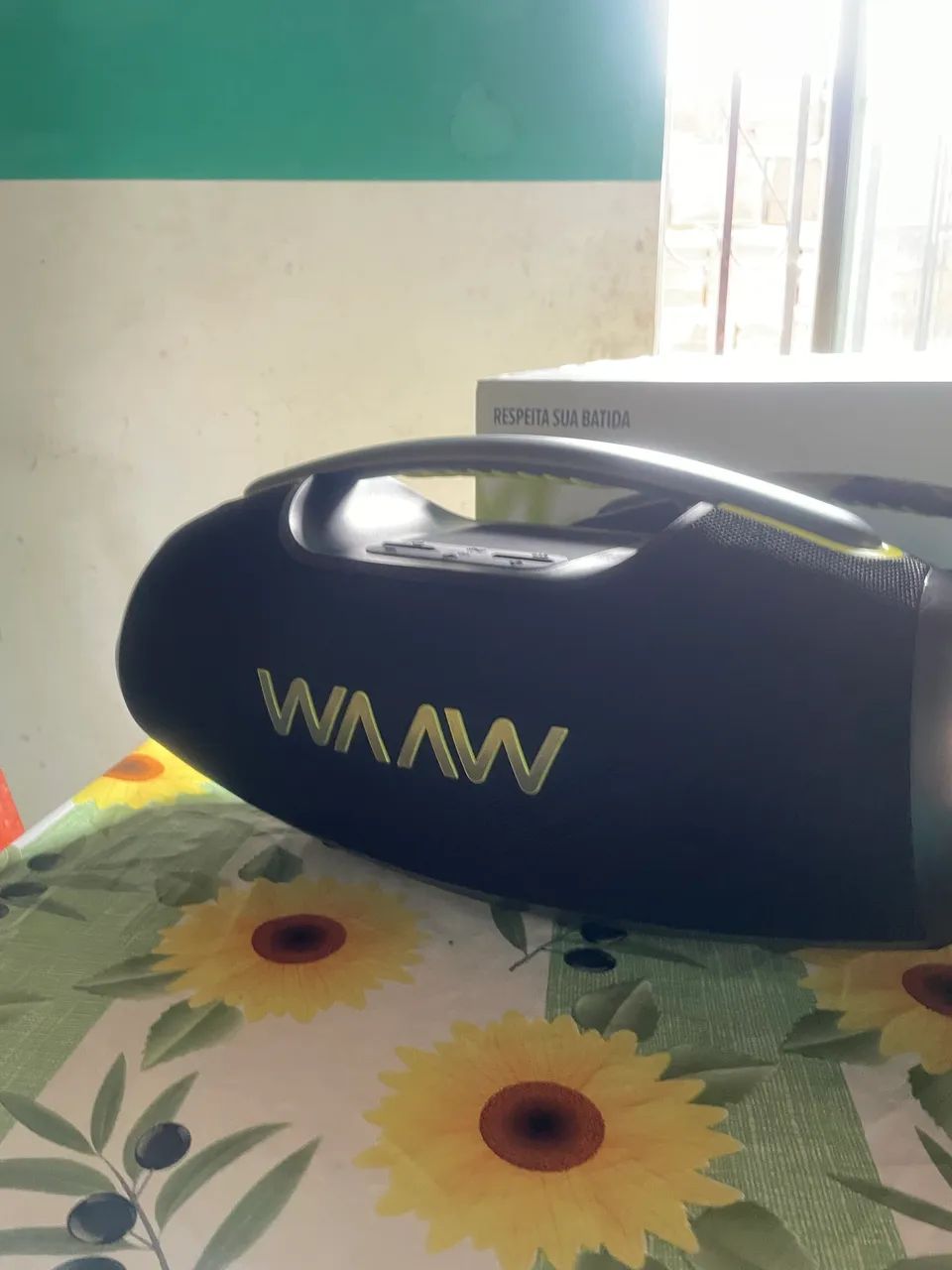 CAIXA WAAW HYPERBOOM PRA SAIR LOGO - Foto 3