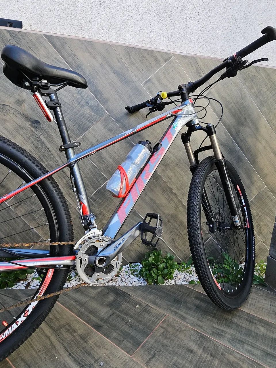 Bike First - ideal para estrada - Foto 2