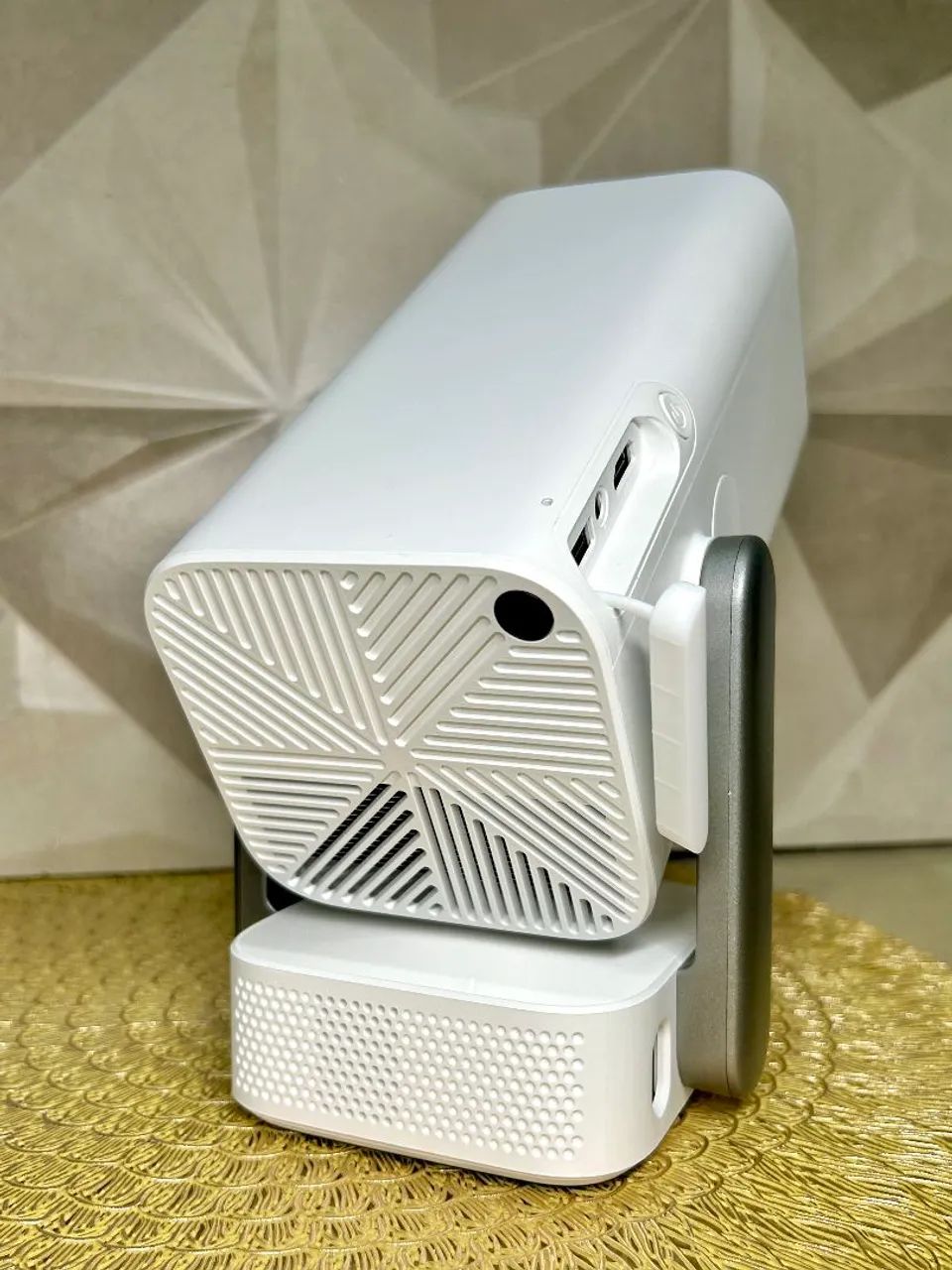 Projetor ThundeaL TD80 Pro Full HD com Android 13 - Foto 5