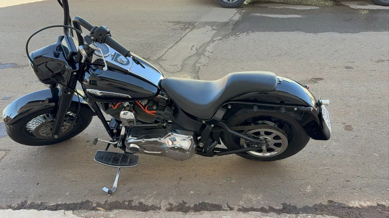 Vendo Harley muito nova e bem cuidada - Foto 2