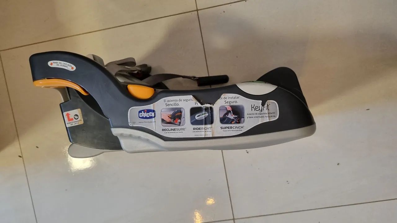 Bebe conforto com base para carro - Foto 4