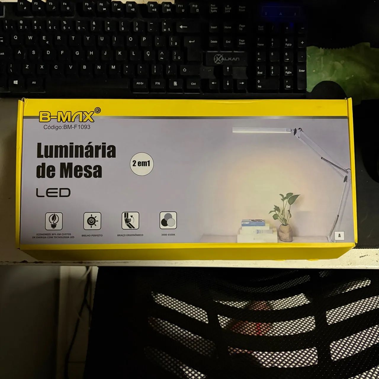 Luminária de mesa - Foto 4
