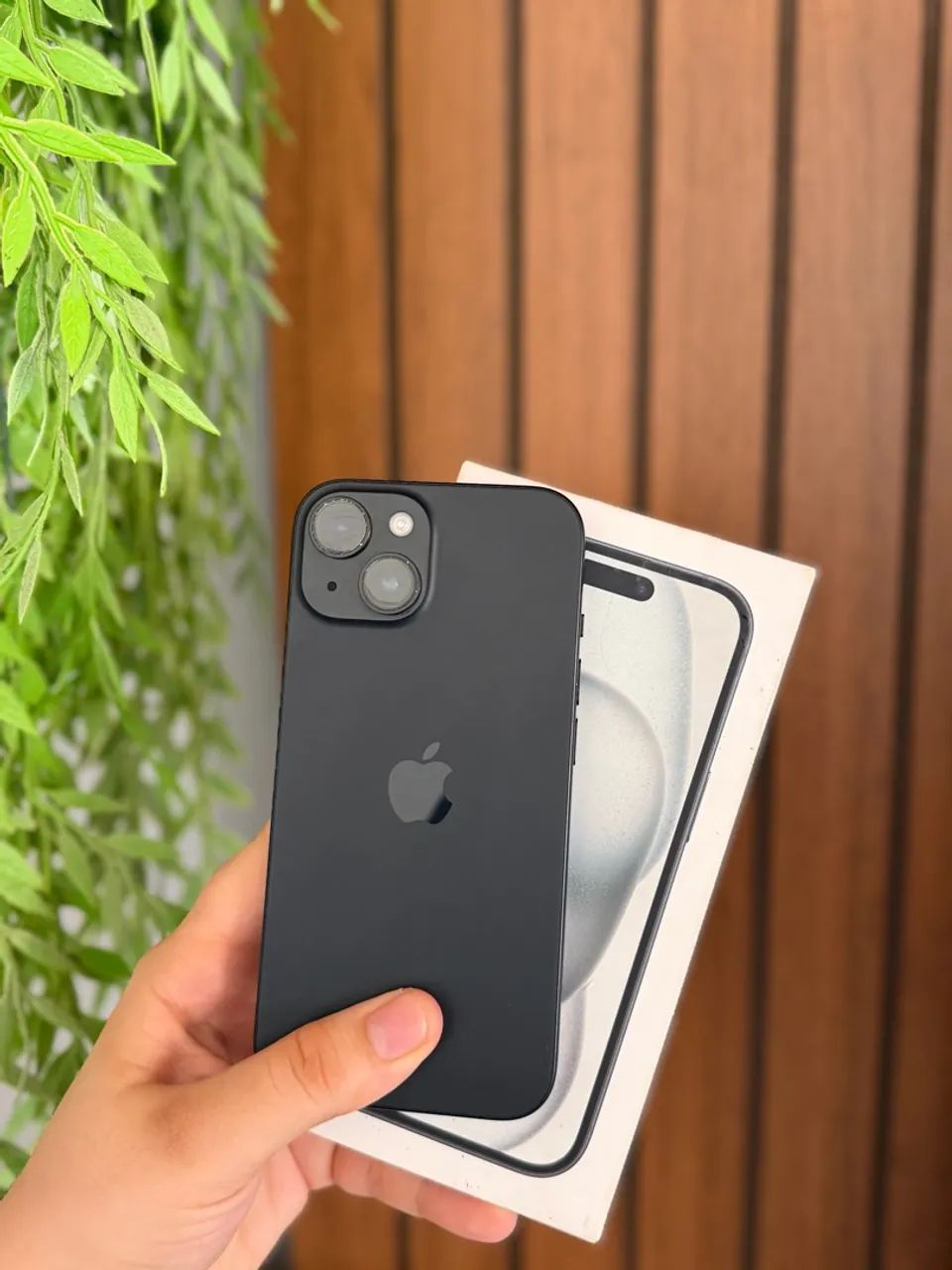 iPhone 15 