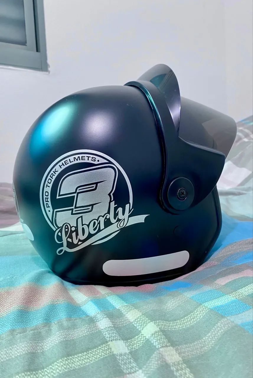 Capacete