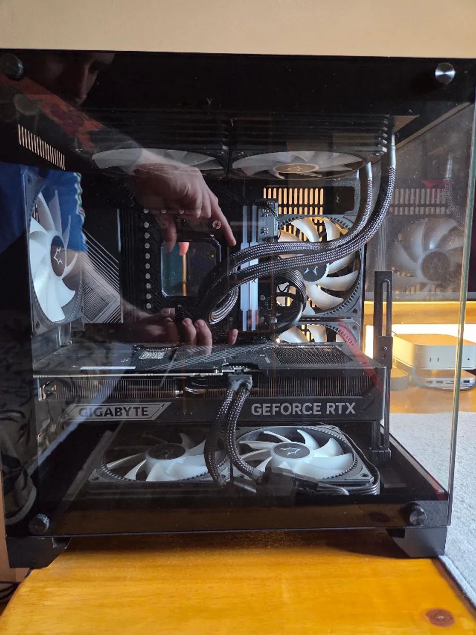 PC Gamer High End 2026 - Ryzen 9000 + RTX 5070 Ti 16GB - Foto 4