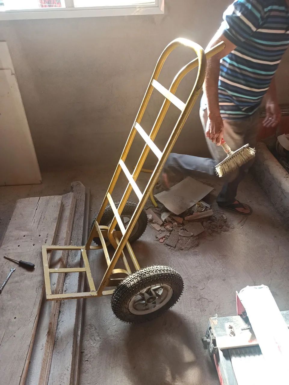 Carrinho de carga armazém 