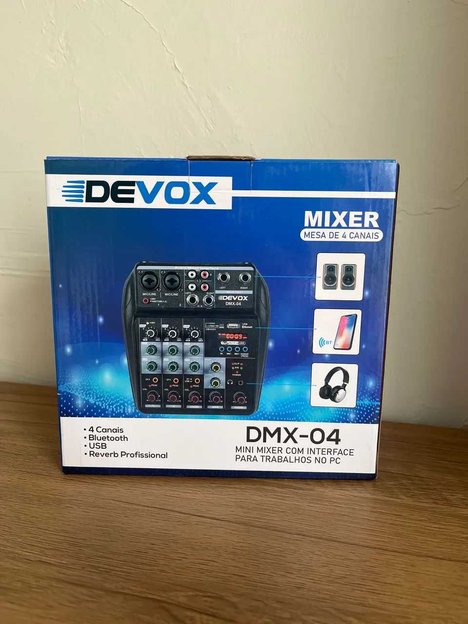 mixer de áudio Devox DMX-04