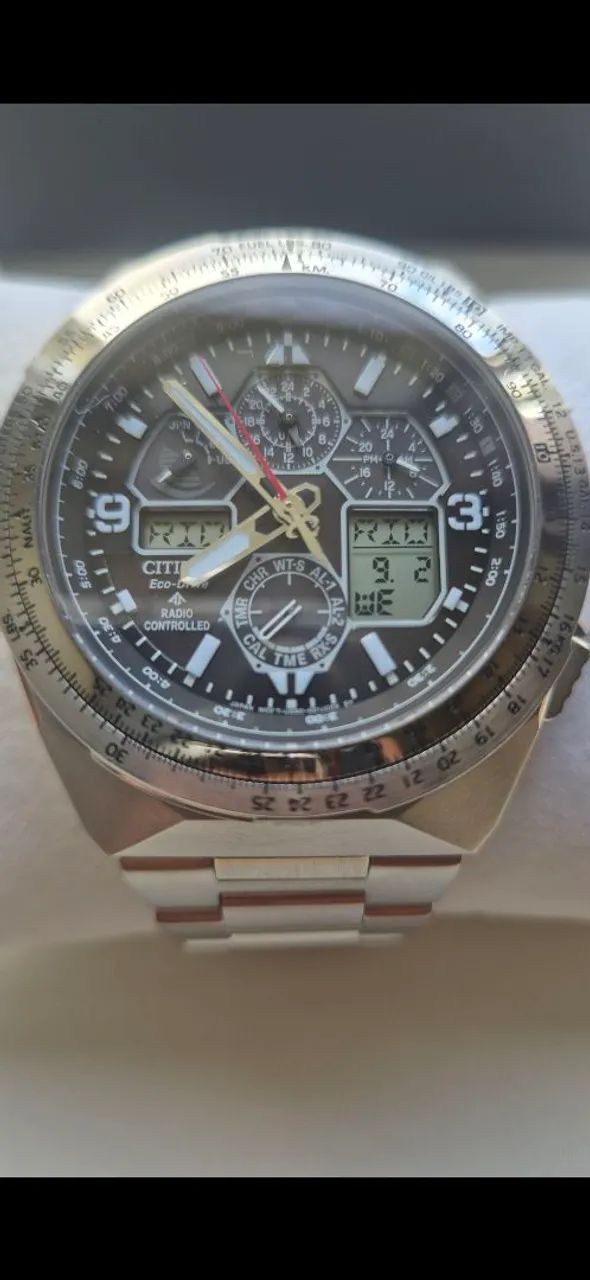 Relógio Citizen Skyhawk  - Foto 3