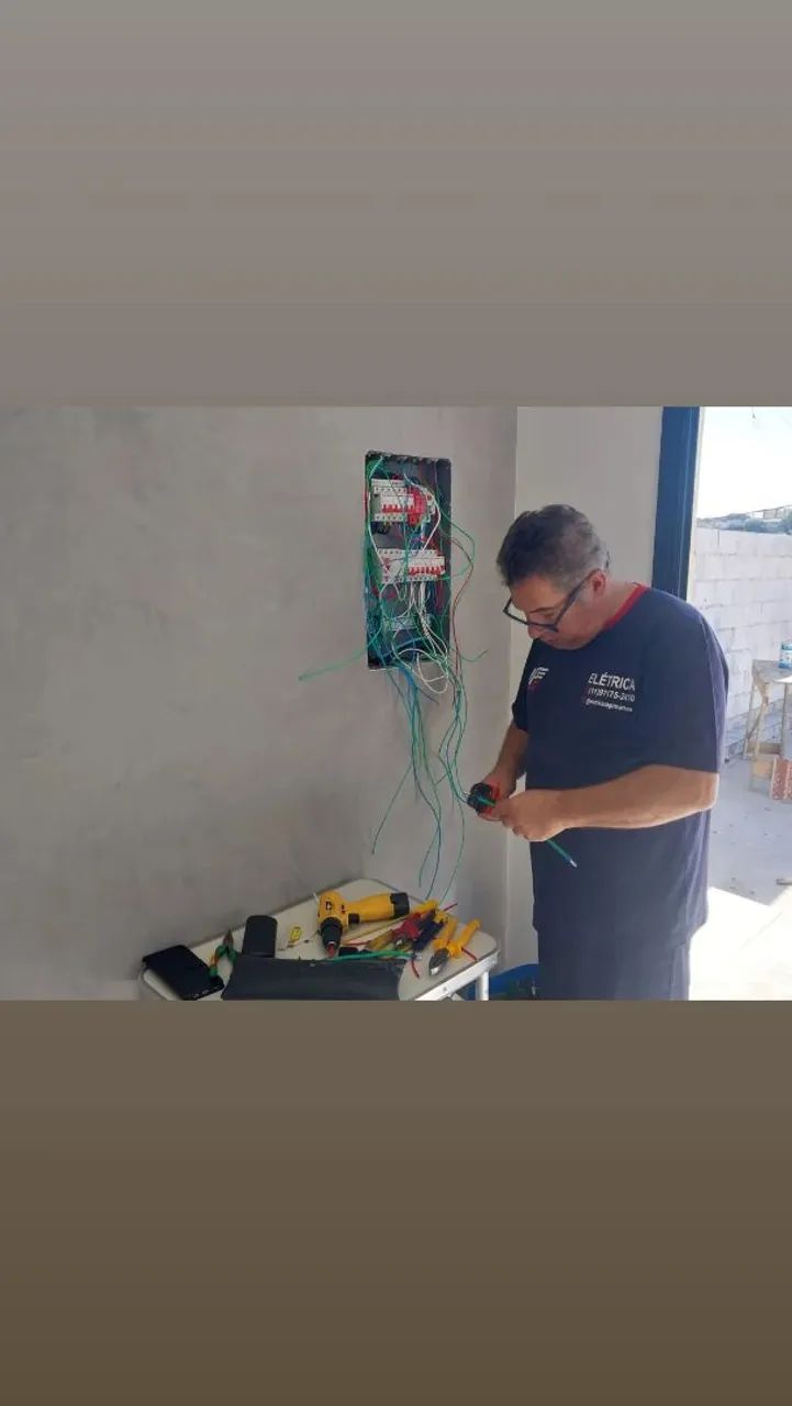 Instalações Elétricas e Manutenção  - Foto 2