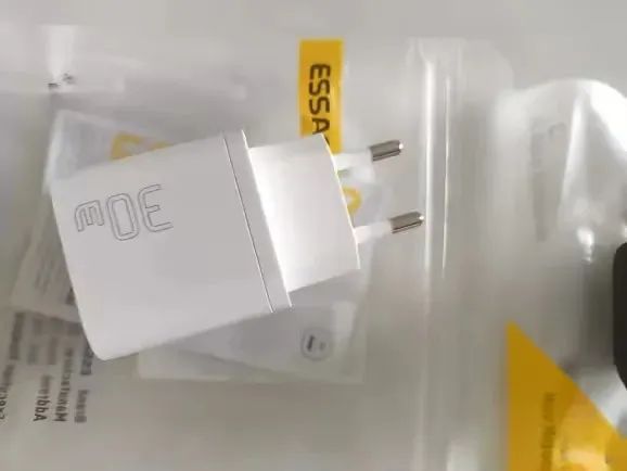carregador de celular turrbo 30w - Foto 2