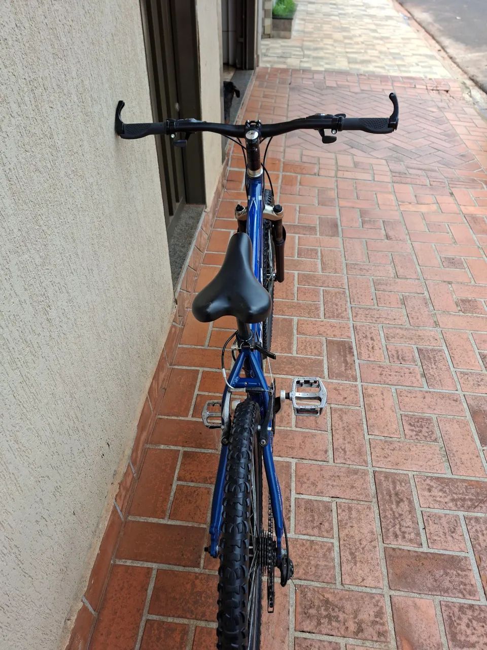 Vendo uma bicicleta aro 26 - Foto 3