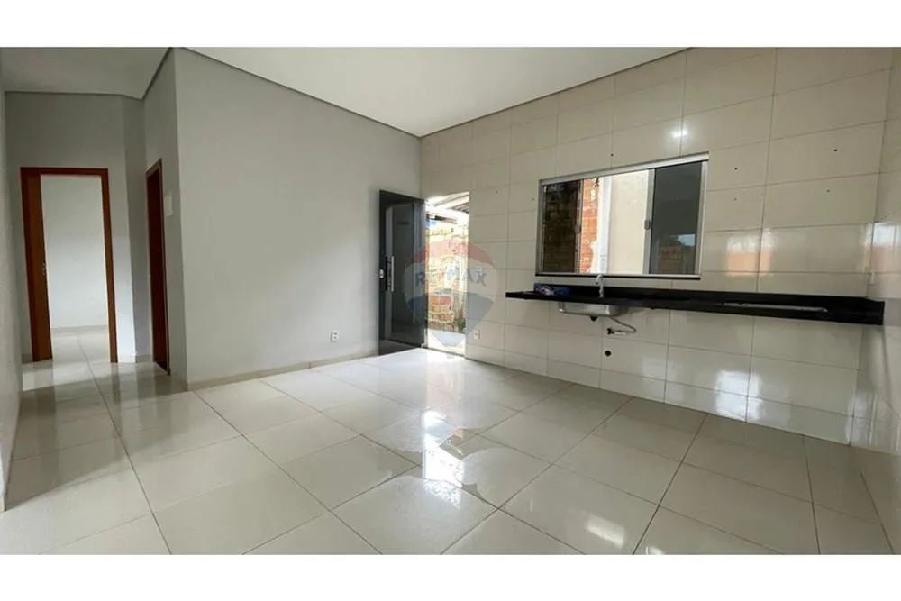 Casa com 3 Quartos e Ótimo Aproveitamento de Espaço  Pronta para Financiar! - Foto 4