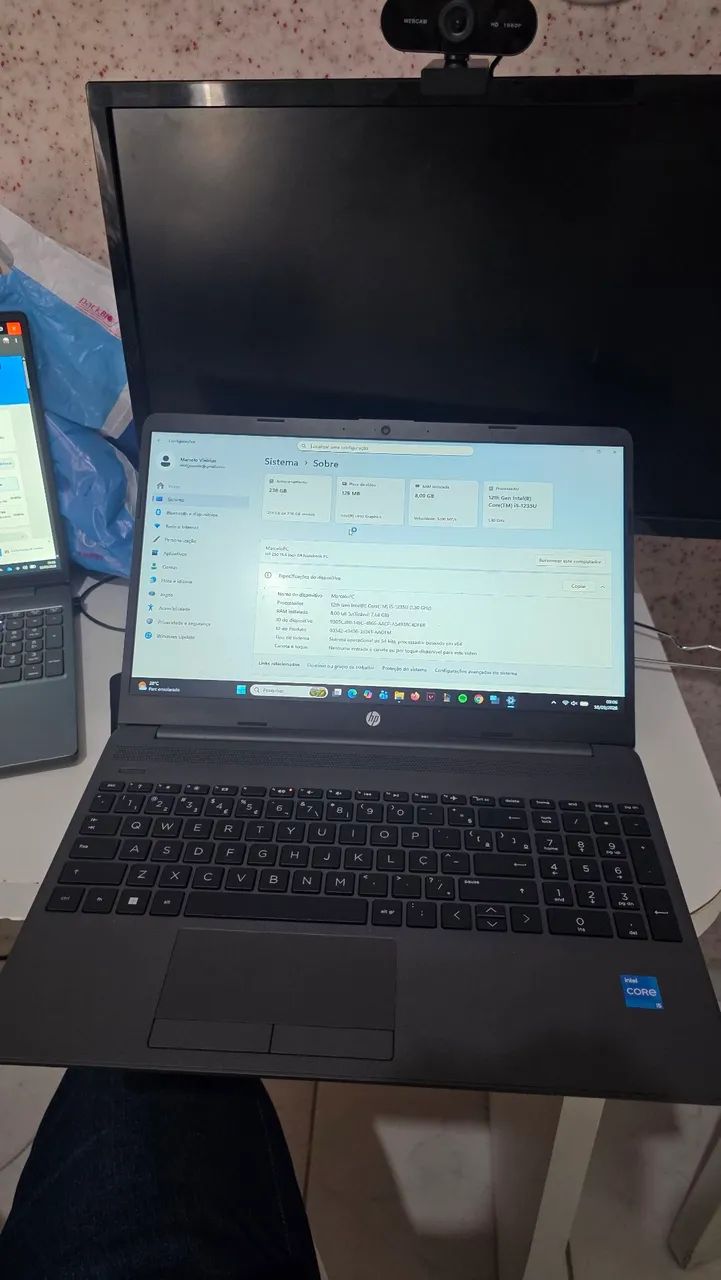 Notebook HP 250 G9 - Memoria RAM 8GB, 12th gen Intel Core - i5 - 238 gb SSD - Foto 3