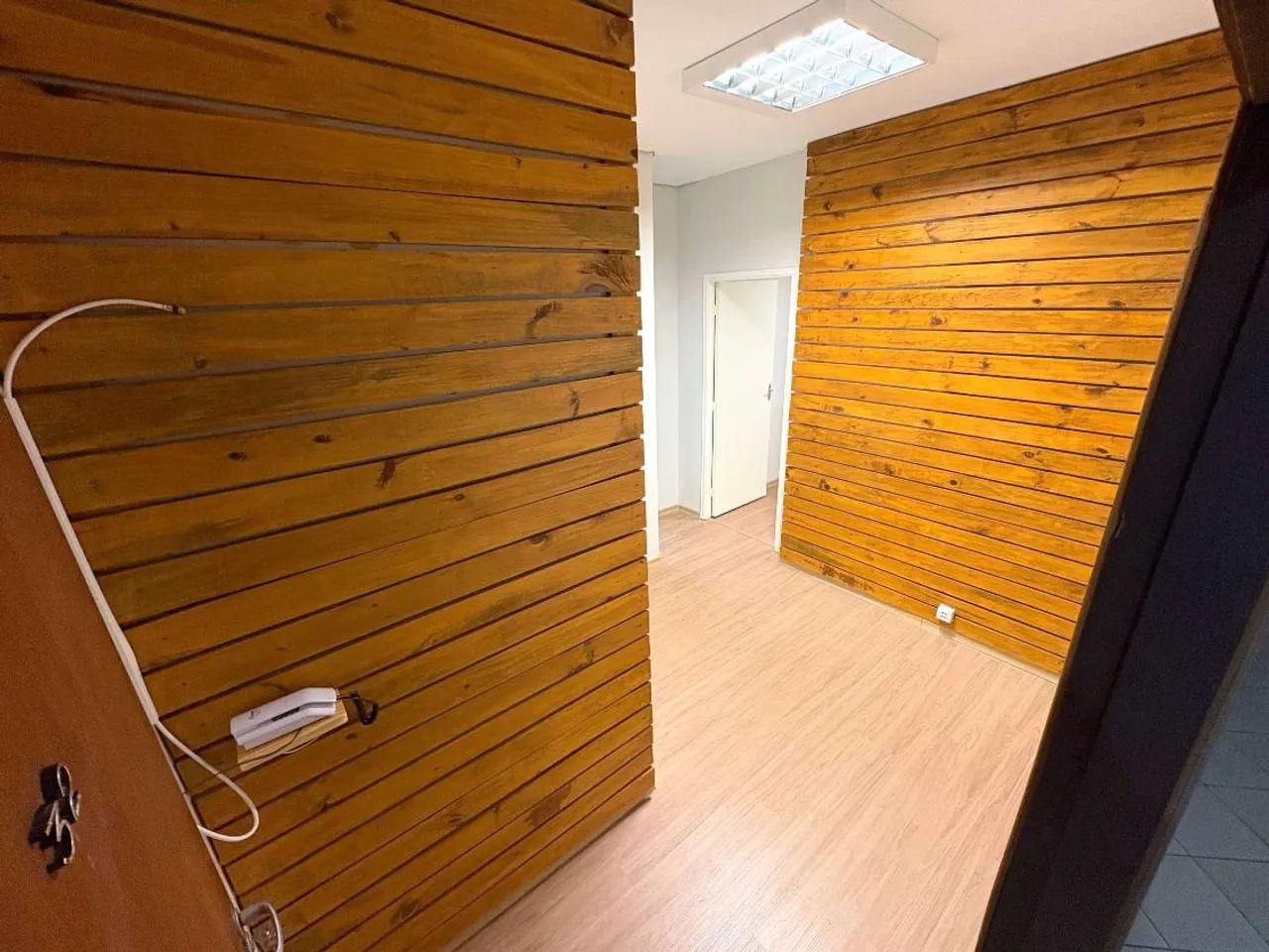 Sala Comercial de 30m² com 3 Ambientes e Vaga no Morumbi - Foto 2