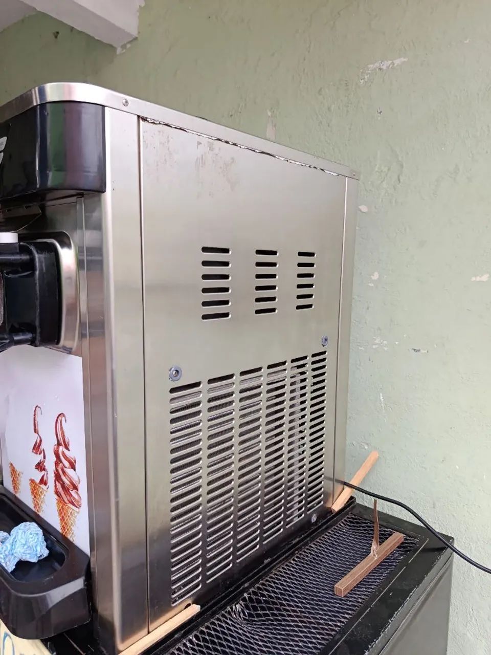 Máquina de sorvete  - Foto 2