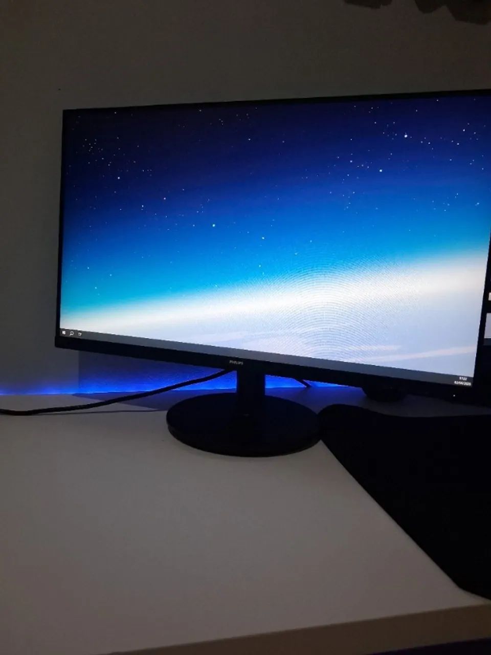 Monitor Philips 27 - pra sair rápido - Foto 3