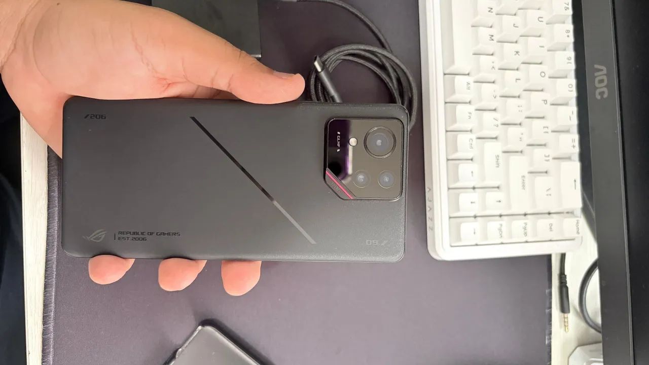 Asus Rog Phone 9 Pro  - Foto 5