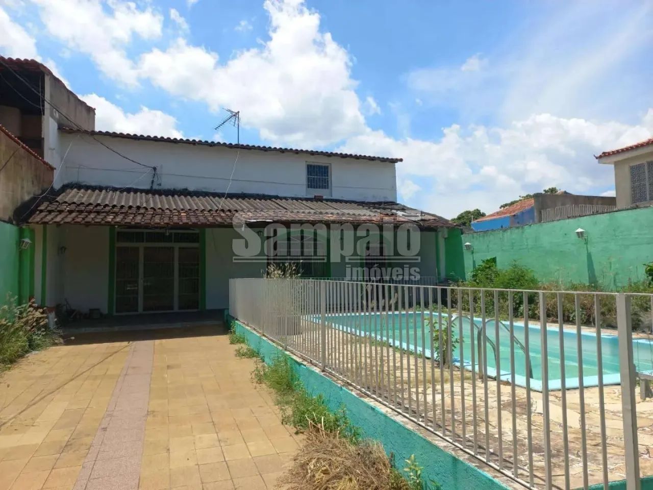 Campo Grande | Casa 3 quartos, sendo 2 suites