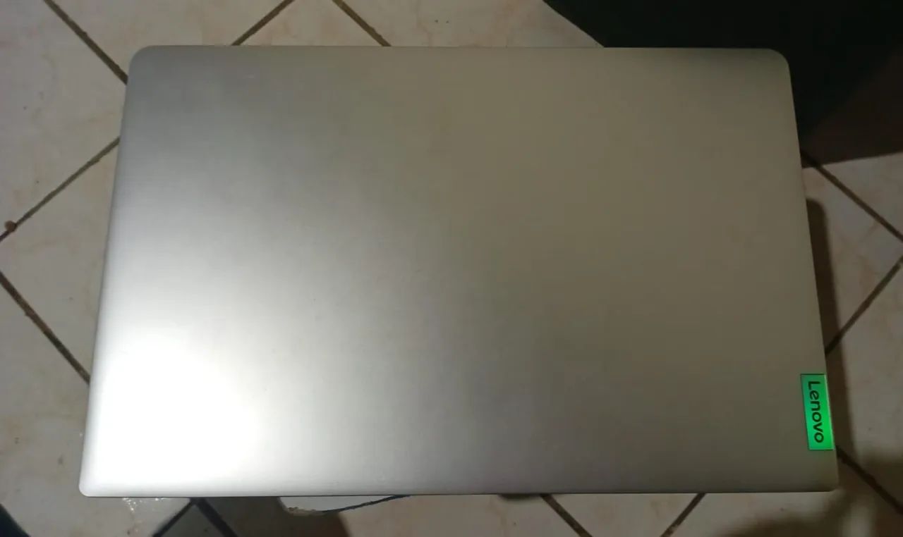 Lenovo IdeaPad 1 15IGL7 usado e em bom estado  - Foto 3