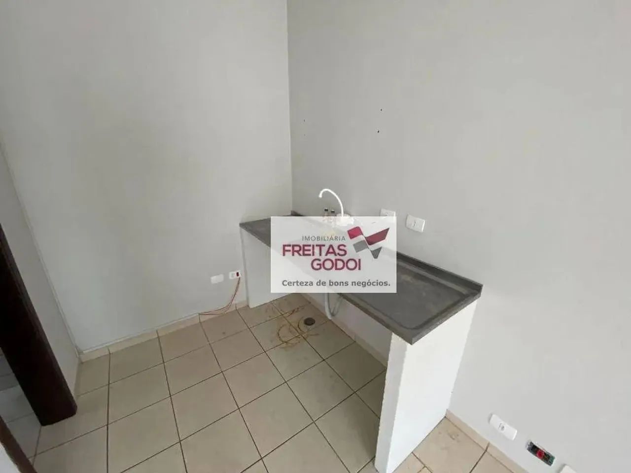 Loja para alugar, 50 m² - Parolin - Curitiba/PR - Foto 3