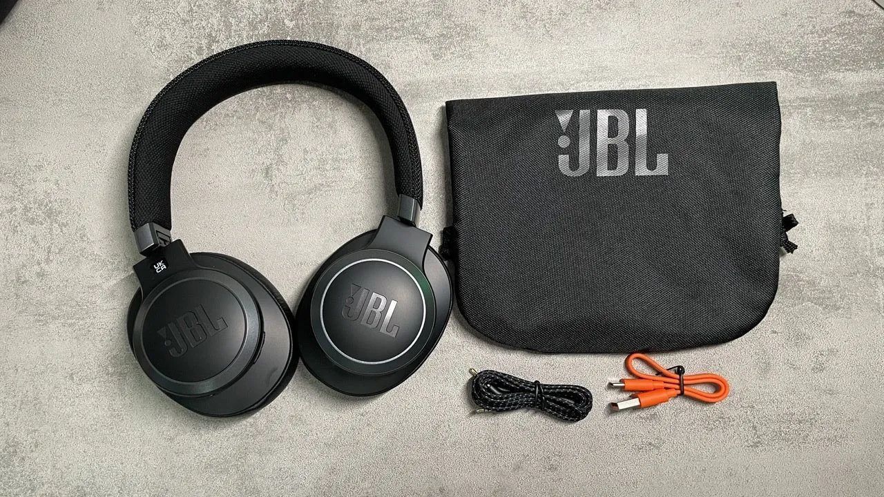 Fones JBL Live 660nc