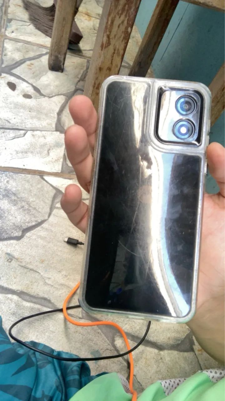 Moto E13 em ótimas condições  - Foto 2