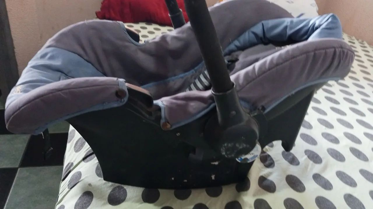 Vende-se bebe conforto em ótimo estado  - Foto 2