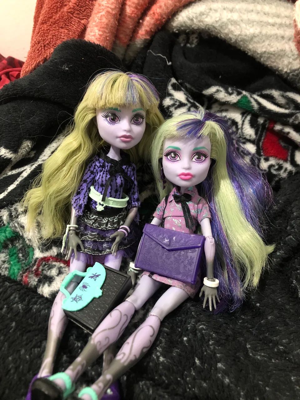 mini lote monster high Twyla new scaremaster e basica