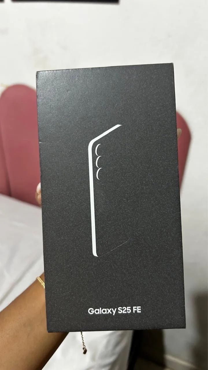 SAMSUNG S25 FE 256gb