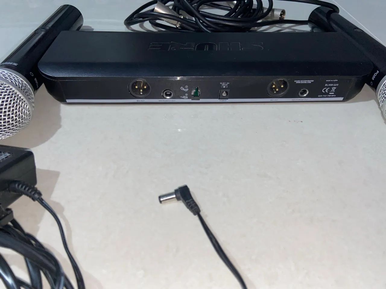 2 Microfone sem fio Shure PG58-j10 - Foto 3