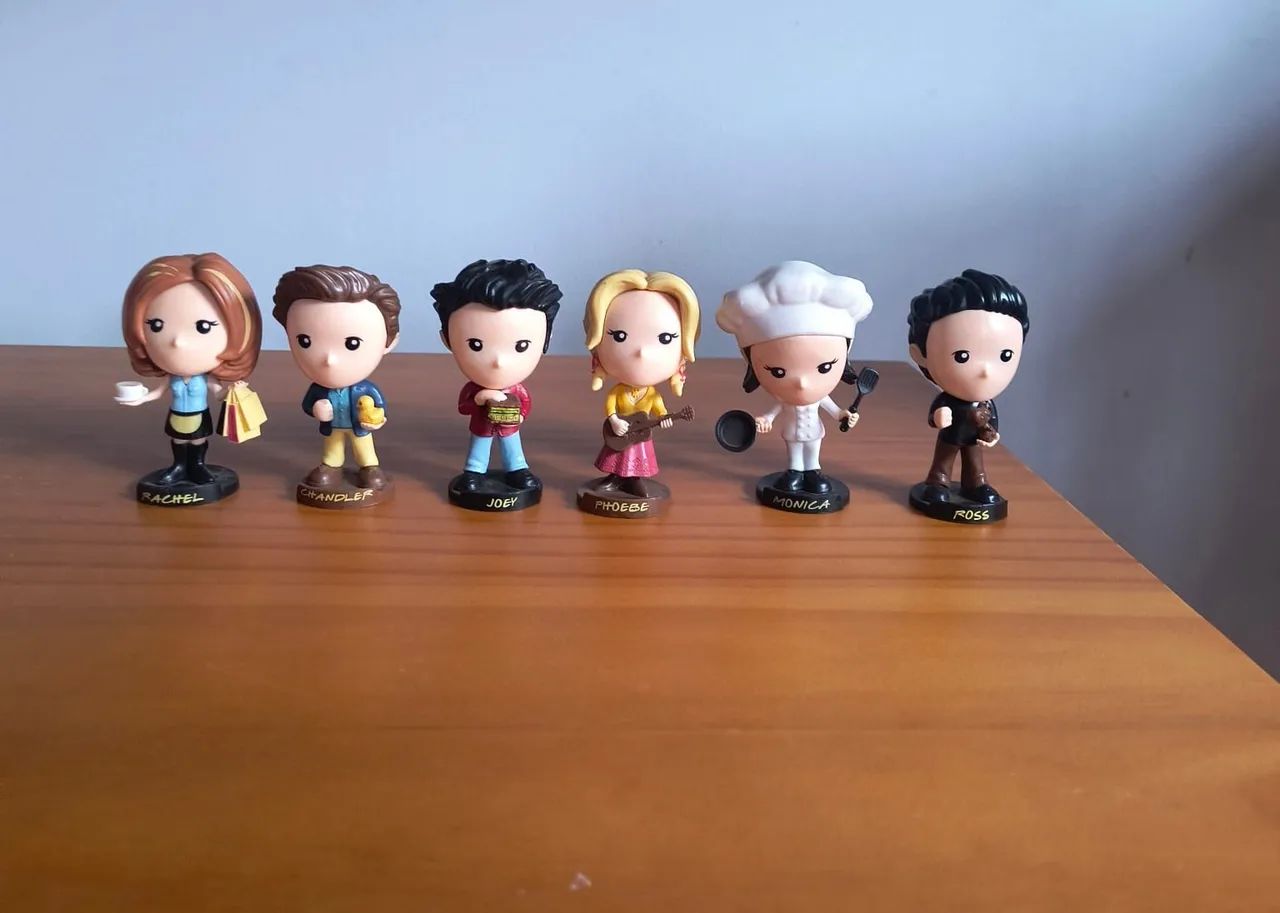 6 BONECOs FRIENDS COLEÇÃO BOB'S -  NÃO VENDO SEPARADO  - Foto 3