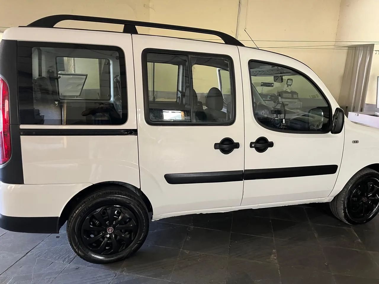 Fiat Doblo Doblo ESSENCE 1.8 Flex 16V 5p 2021