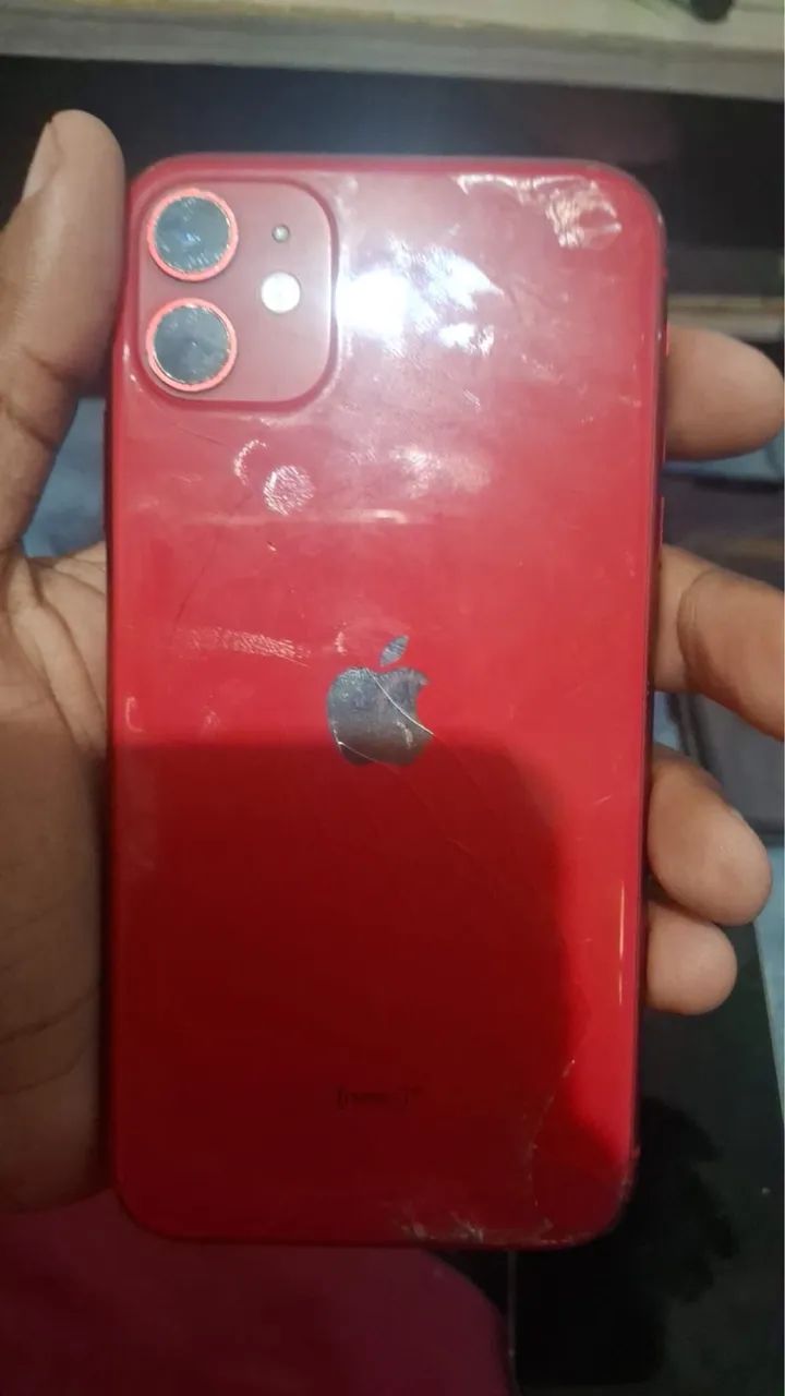 Vendo ou troco iPhone 11 - Foto 2