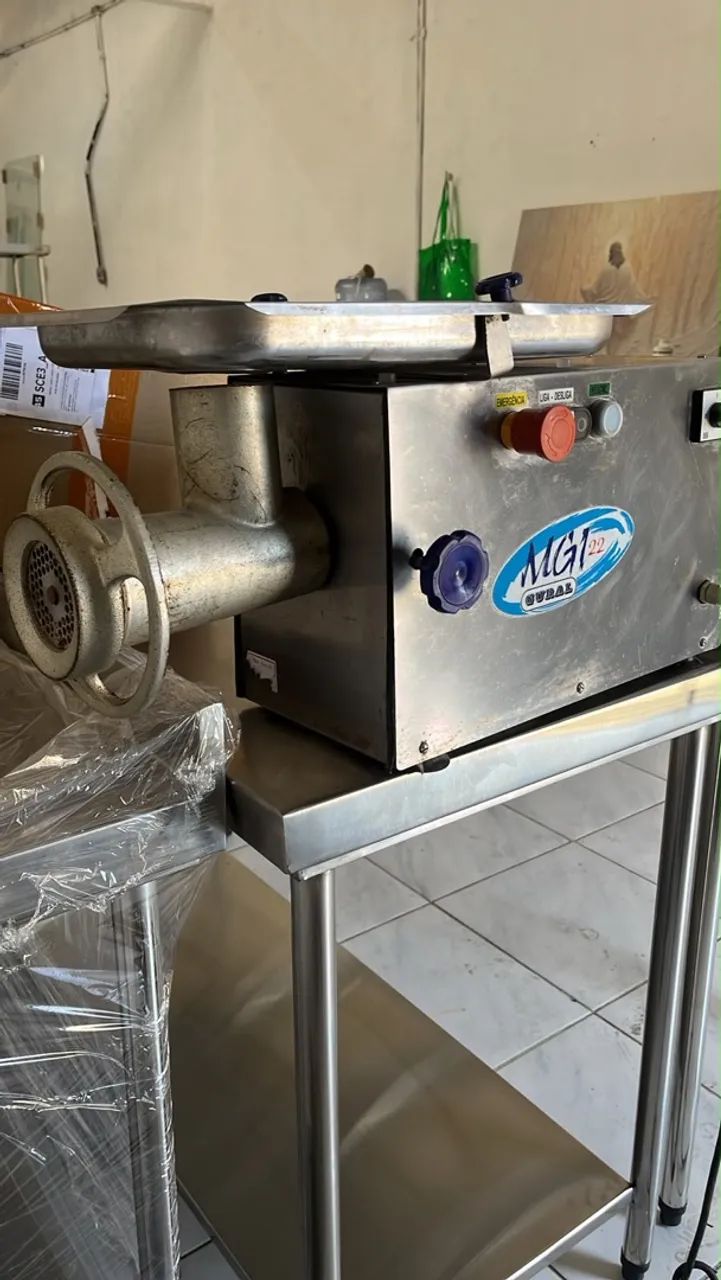 Moedor de Carne B22 GURAL