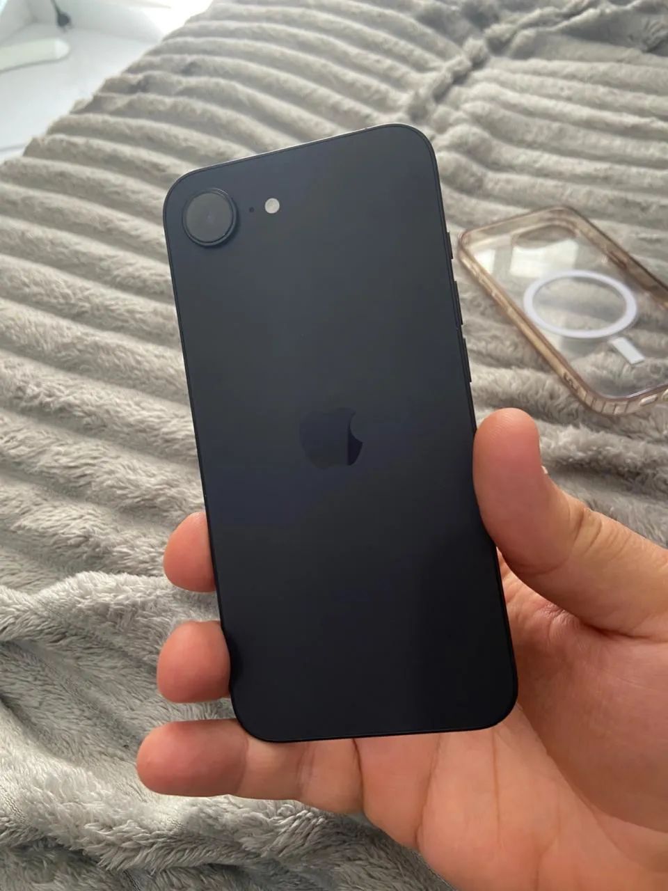 iPhone 16e 128GB garantia até outubro  - Foto 2
