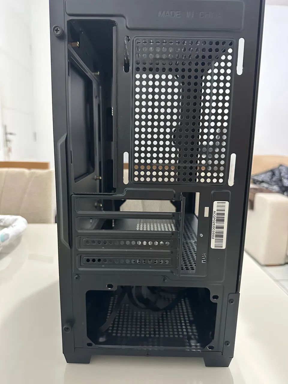 Gabinete mid-tower mesh  - Foto 4