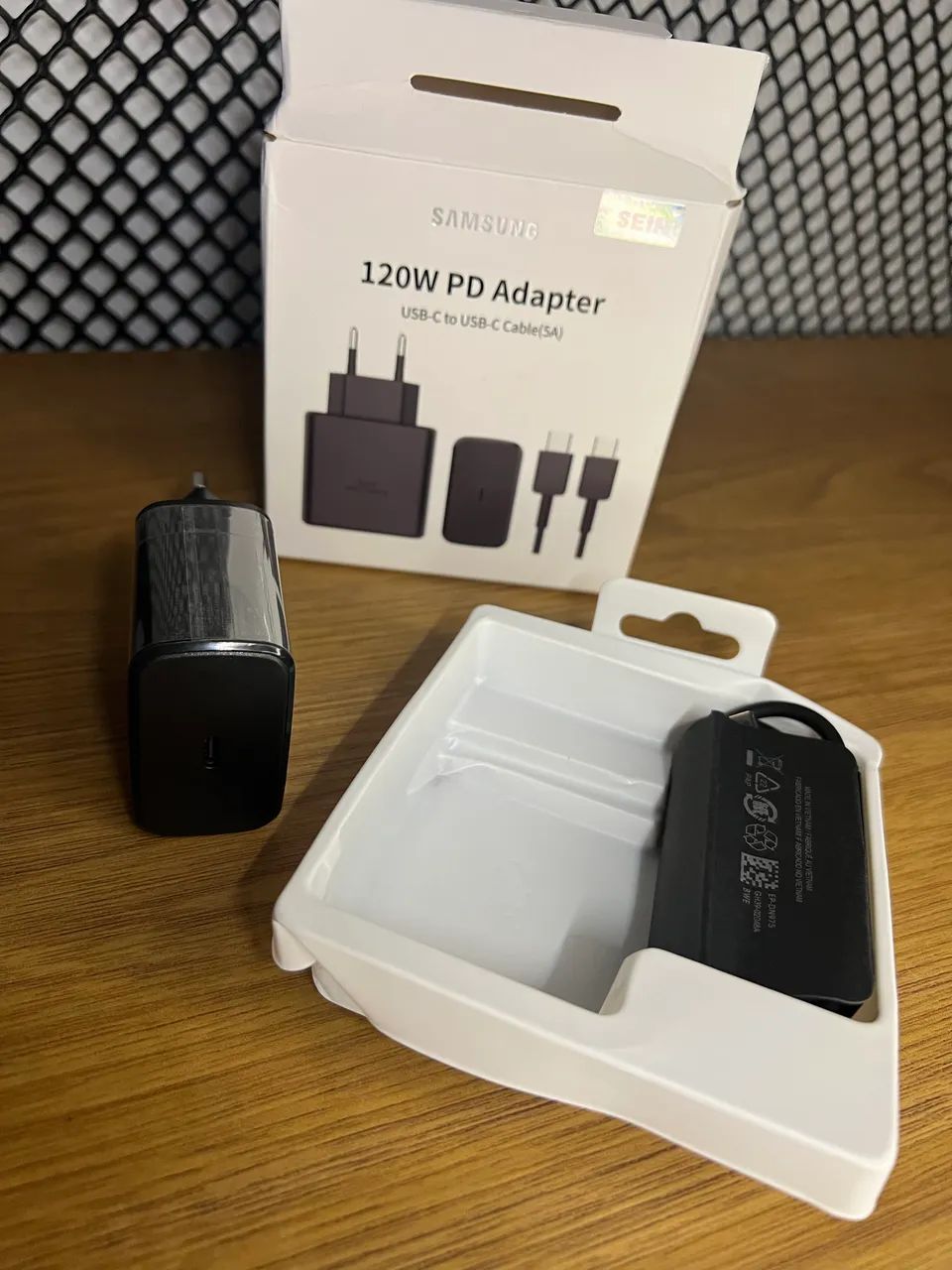 Carregador Samsung 120w Turbo Usb-c Bivolt Tipo C Cor Preto - Foto 4