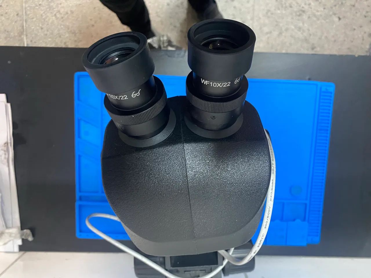 Microscópio binocular  - Foto 4