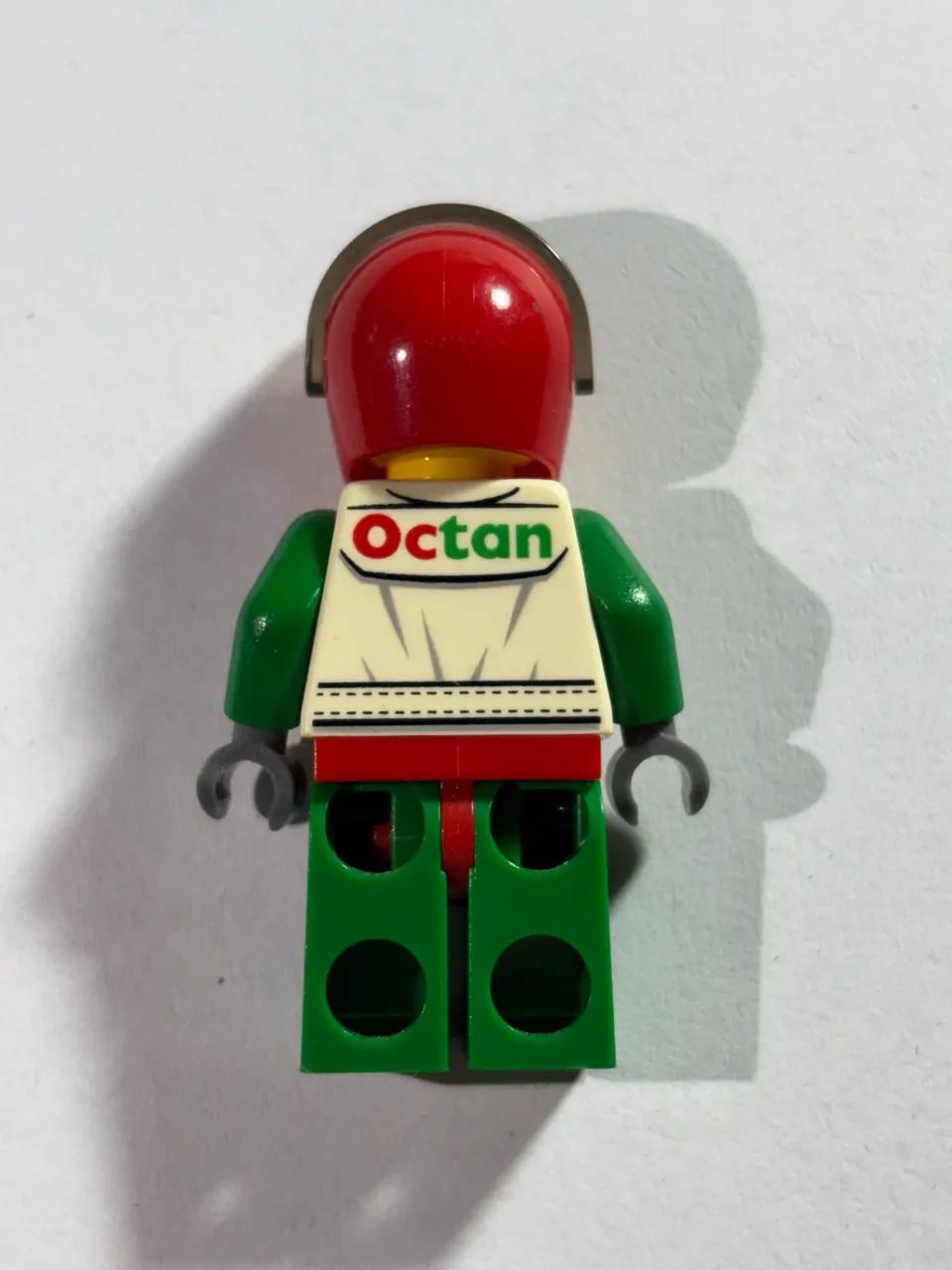 Lego minifigure Piloto Octan  - Foto 3