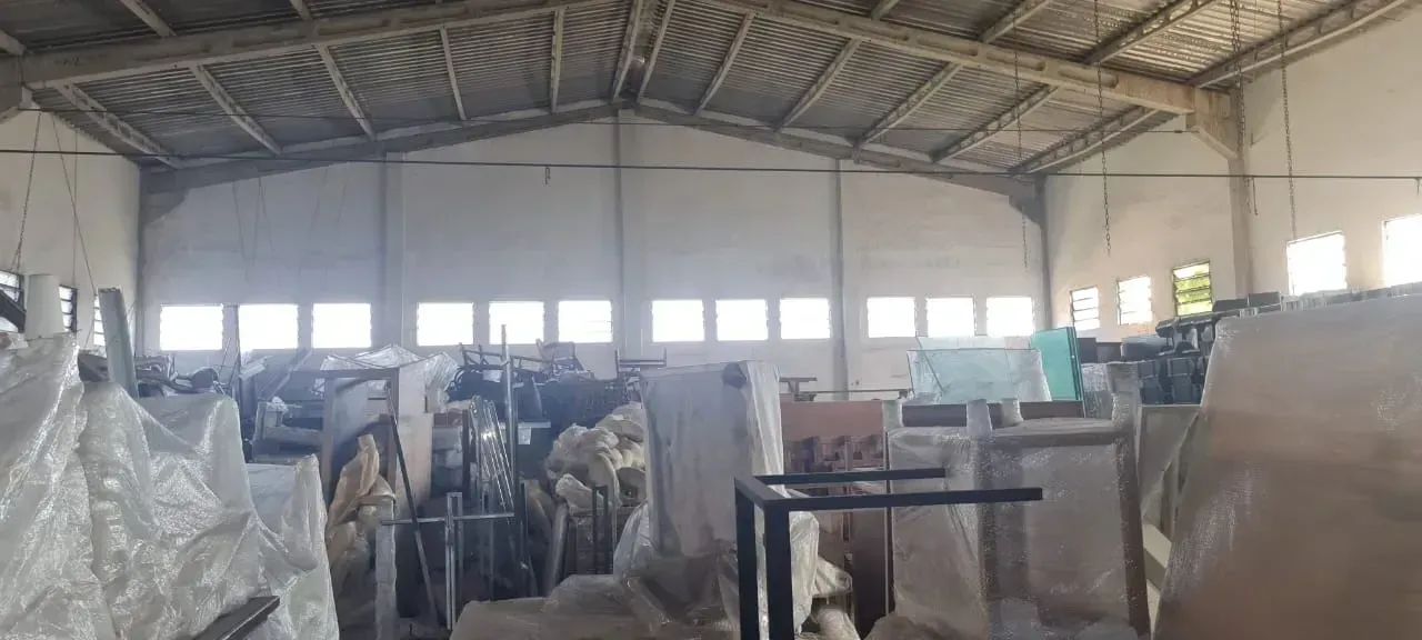 VENDO GALPÃO OLARIA 635 m2 - Foto 4
