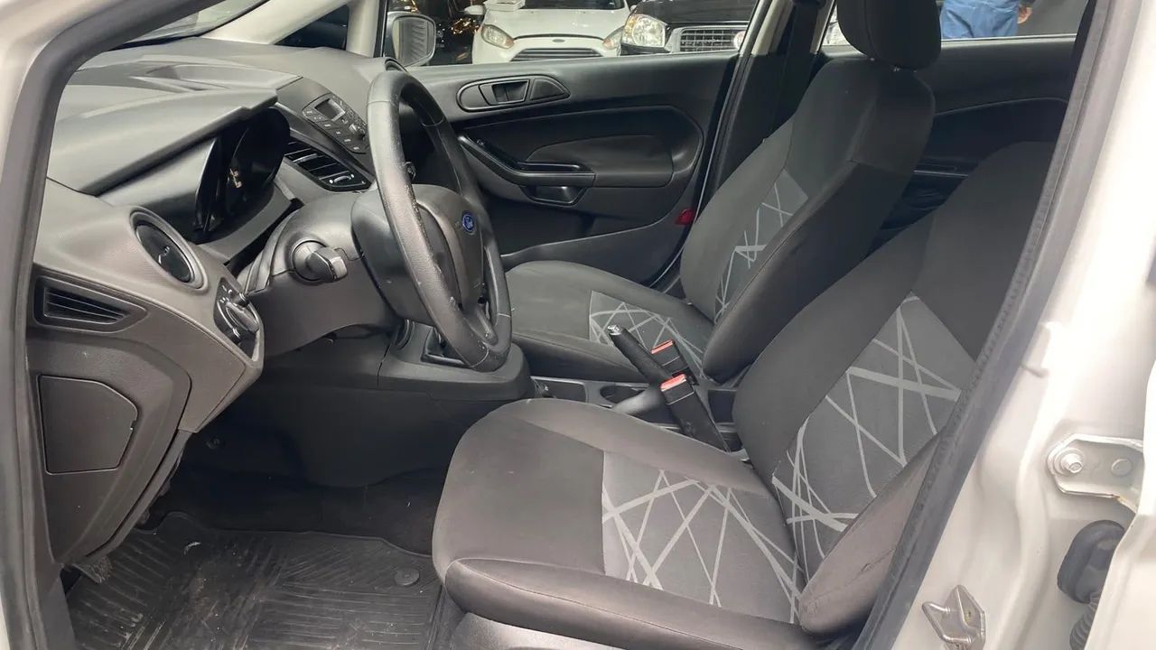 Ford Fiesta 1.5 16V Flex Mec. 5p, foto 9 de 16
