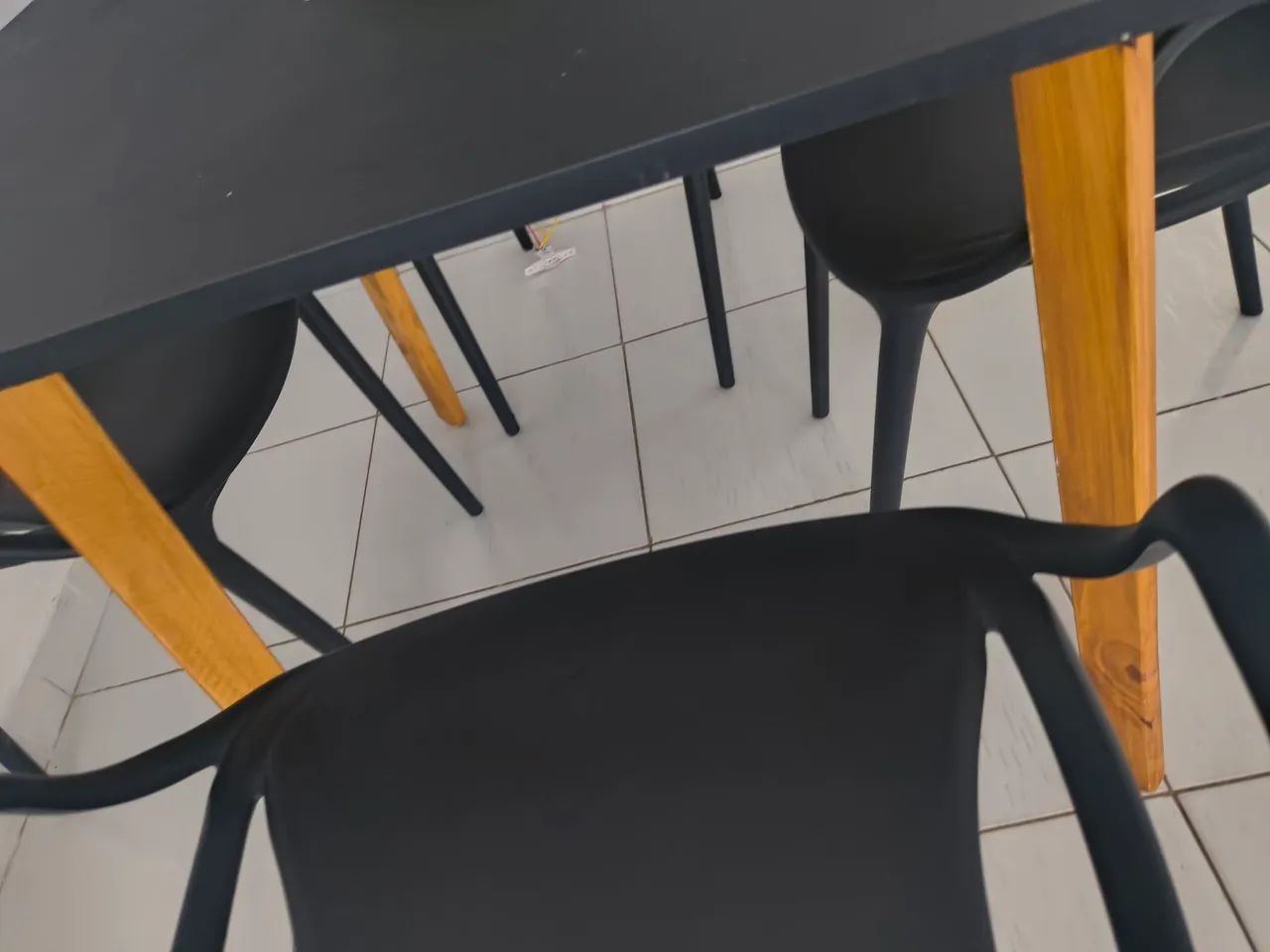Conjunto mesa com cadeiras  - Foto 3