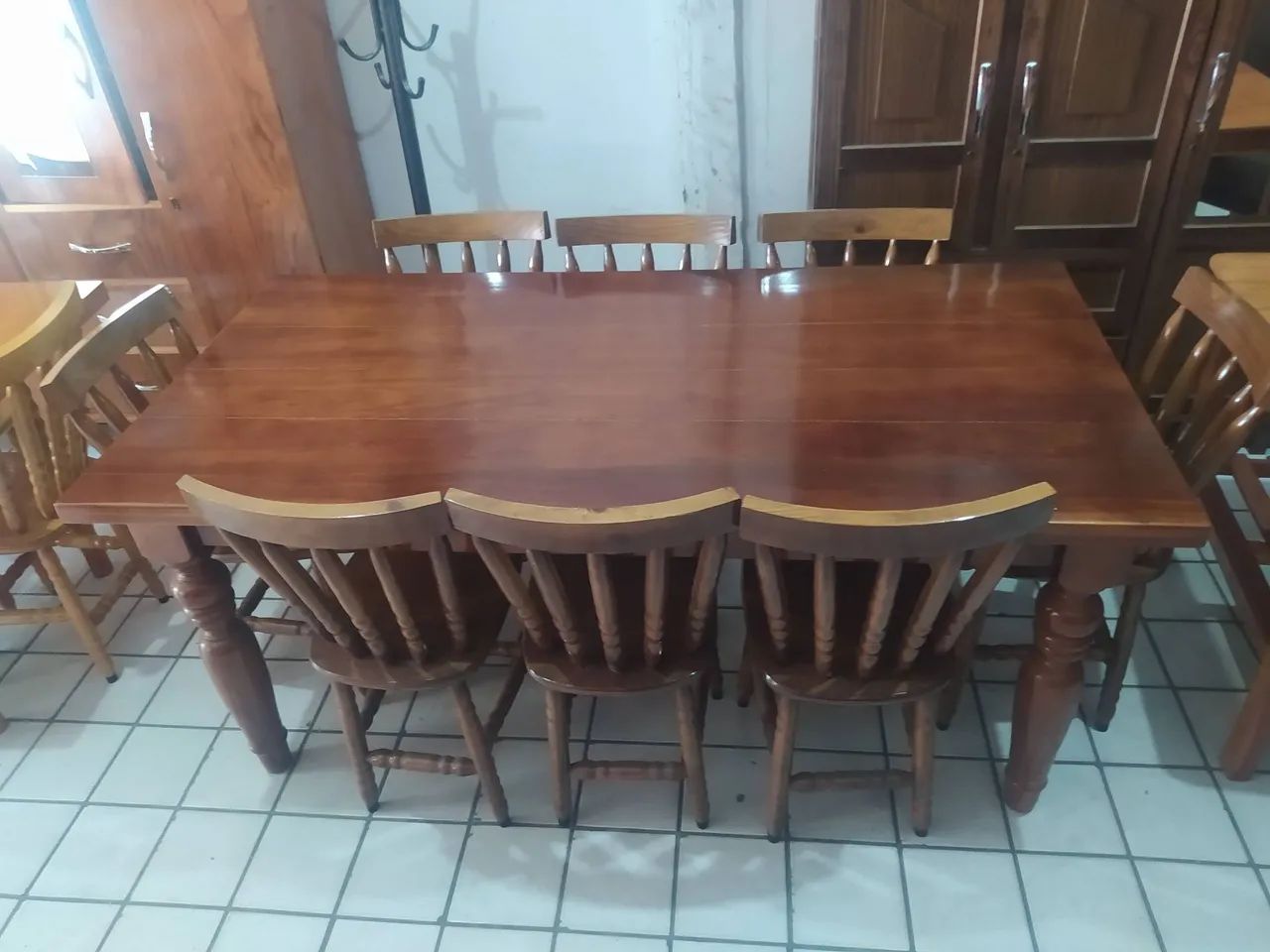 Mesa 8 cadeiras madeira  - Foto 2