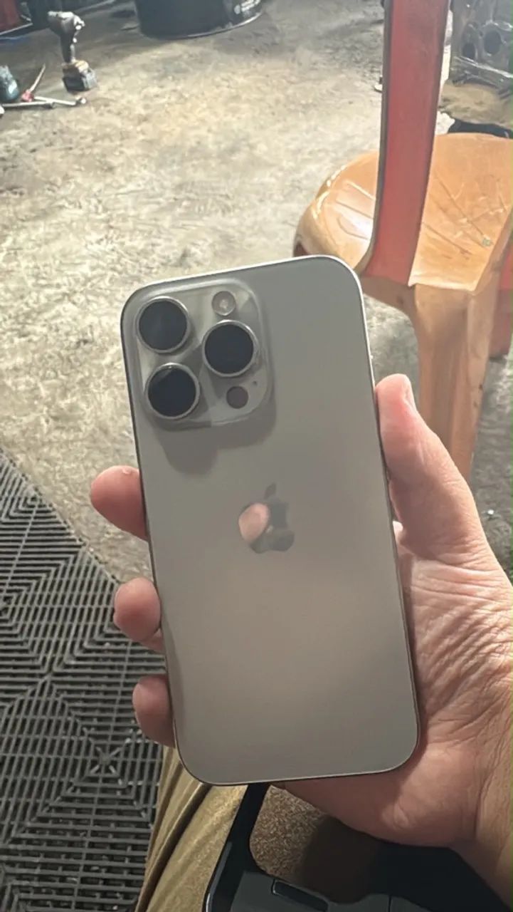 iPhone 16 pro 128gb