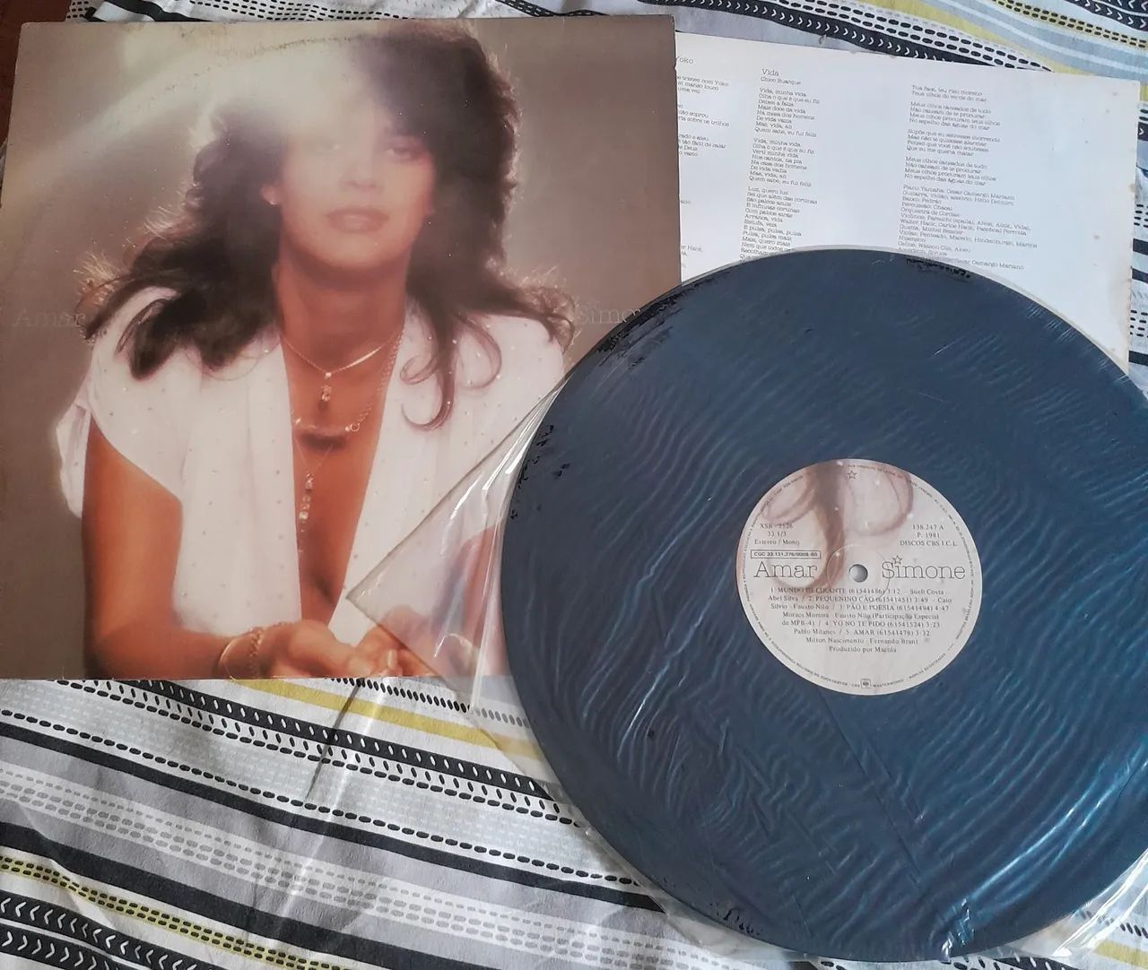 TRES VINIL CANTORA SIMONE  - Foto 3