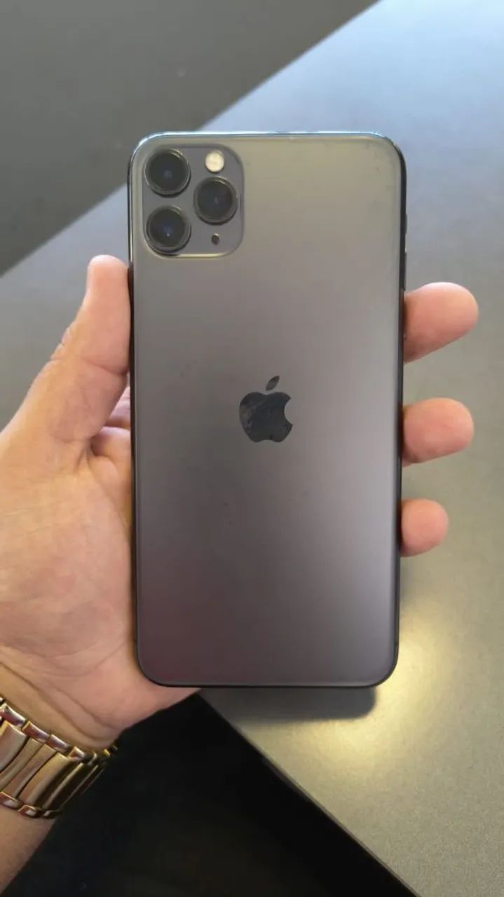 iPhone 11 pro Max 64gb - Foto 3