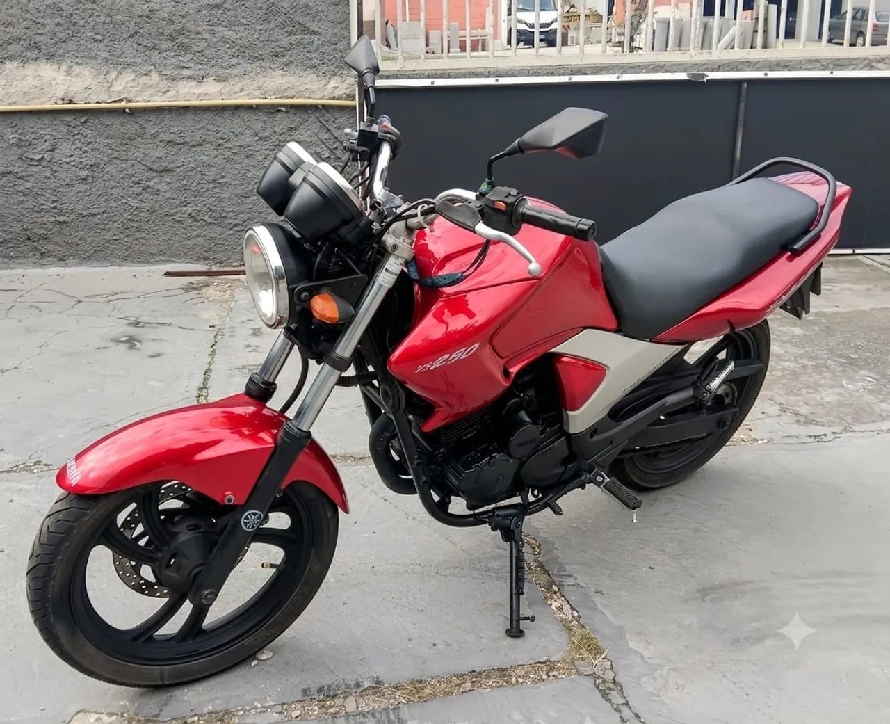 Fazer 250 2006