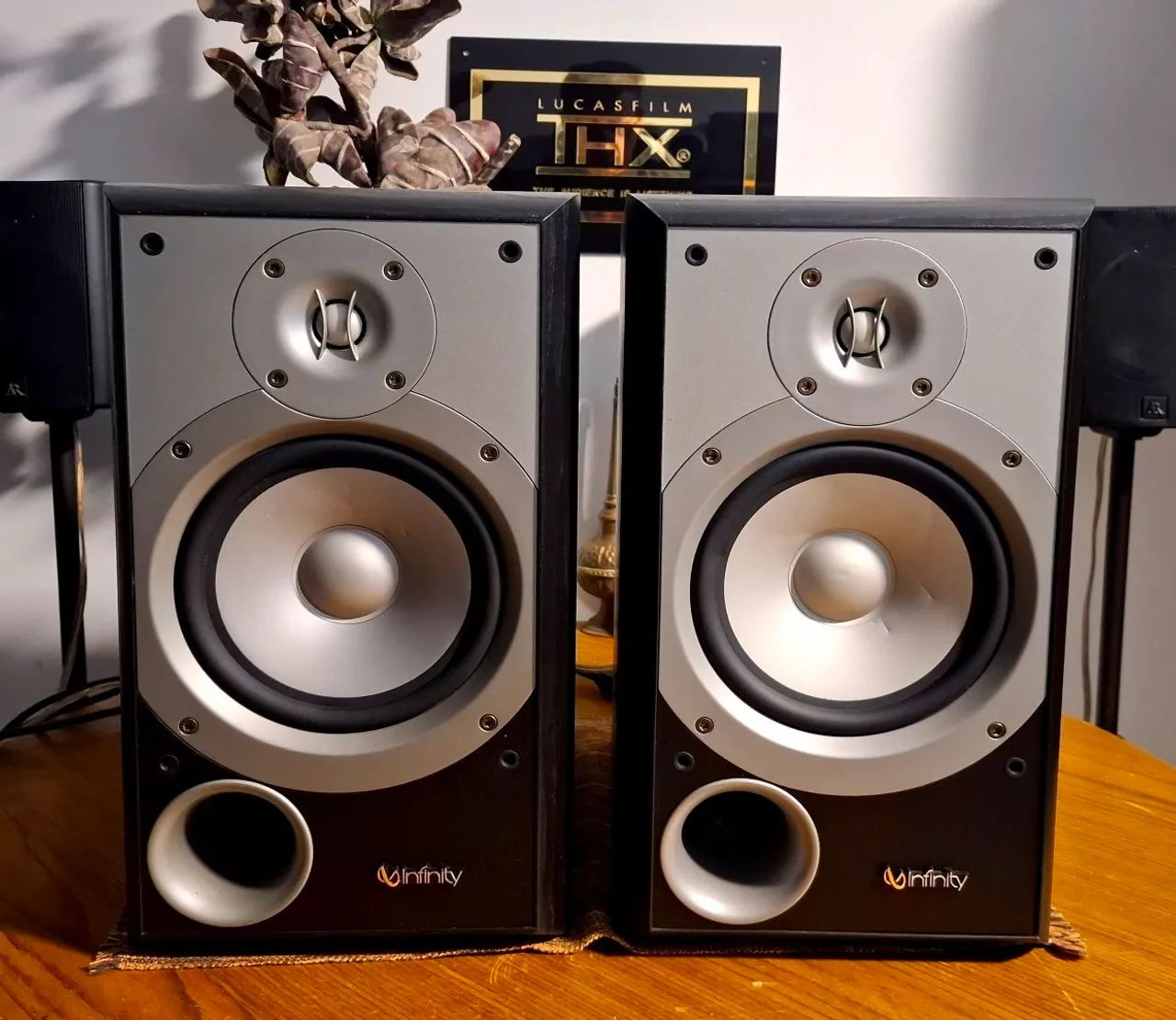 Caixas INFINITY primus P160 6,25" 150w 90dB 49Hz 8ohms.